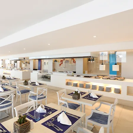 Szálloda Iberostar Waves Bahia De Palma - Adults Only