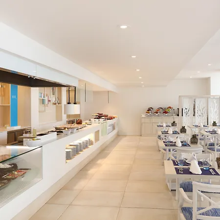 Iberostar Waves Bahia De Palma - Adults Only Szálloda 4*